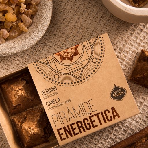 Pirámide Energética de Canela y Olíbano
