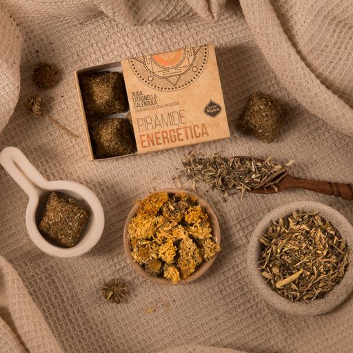Pirámide Energética de Citronella, Calendula y Ruda